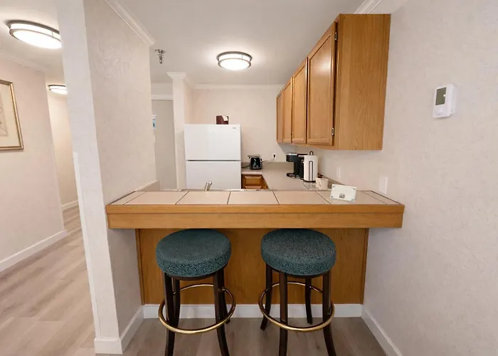 Friday Harbor Suites